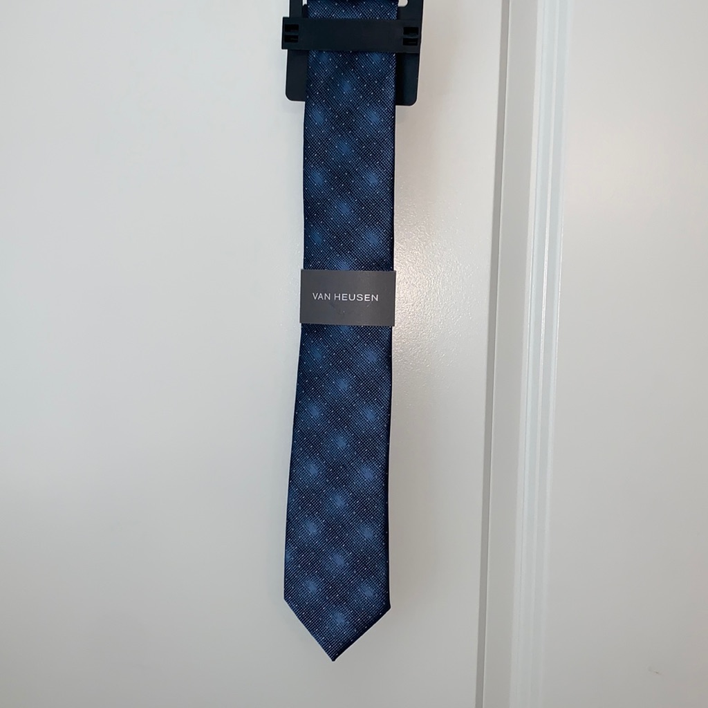 Van Heusen Brand New With Tags Tie